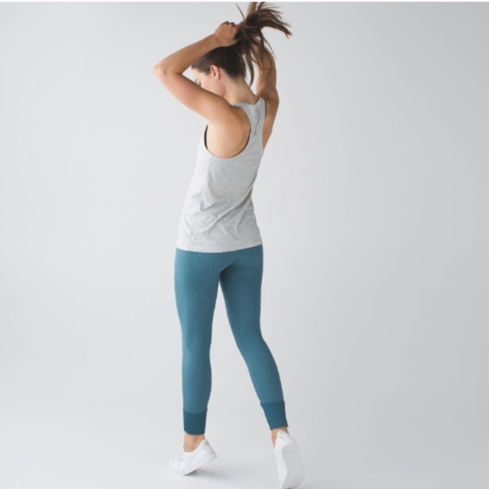 Lulu lemon Ebb to Street legging